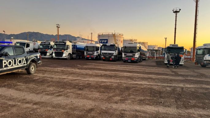 Por qué hay paro de trabajadores en la refinería de Luján