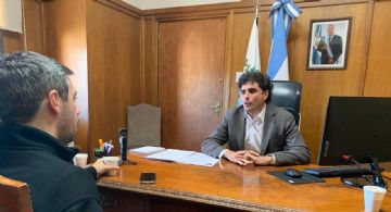 "La idea es que un privado opere el tren de cercanía"