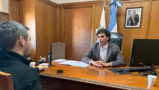 "La idea es que un privado opere el tren de cercanía"