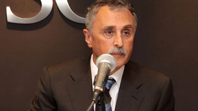 Investigan al ministro de salud por presunto intento de remover a autoridades del Garrahan