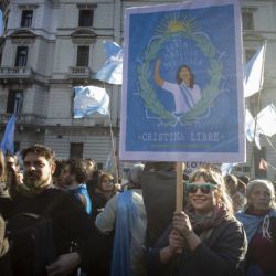 “De mis derechos políticos, ni hablemos”