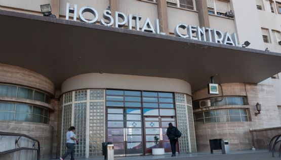 En 8 años, aumentó 5 puntos la gente que va al hospital público en Mendoza