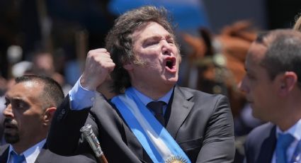 En medio de su guerra con Tapia, Milei suspendió su viaje al sorteo del Mundial