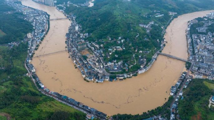 Más de 80.000 evacuados por graves inundaciones en China