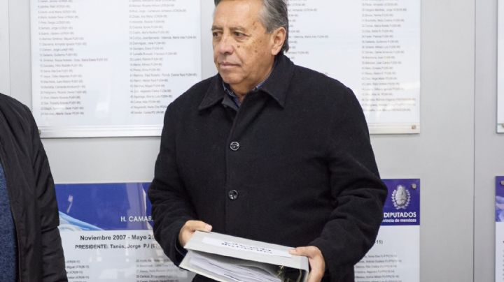 Perforaciones en zona restringida: Marinelli irá a la Legislatura