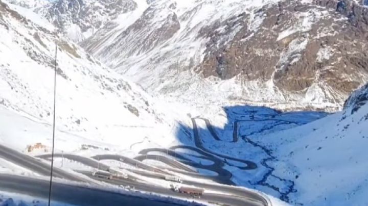 Paso Cristo Redentor continuará cerrado por las nevadas