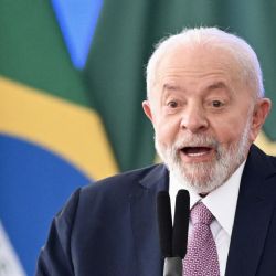 Lula insinuó su intención de presentarse para la reelección