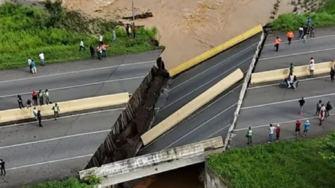 Fuertes lluvias dejan más de 8.000 familias aisladas en Venezuela