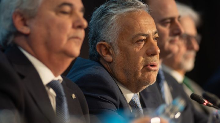 Cornejo continúa abajo en el ránking de gobernadores