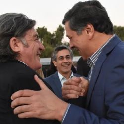 Té para tres: ¿Mendoza está lista para una tercera fuerza política?