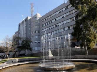 Cuatro municipales cayeron a un pozo en Ciudad y uno quedó en estado crítico