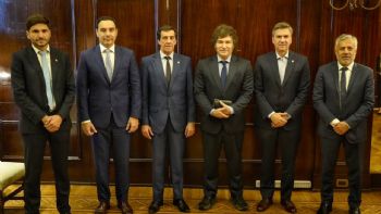 Cornejo se va a Burdeos y no asistirá al encuentro con Milei