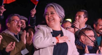 Las encuestas dan ganadora a la comunista Jara en primera vuelta