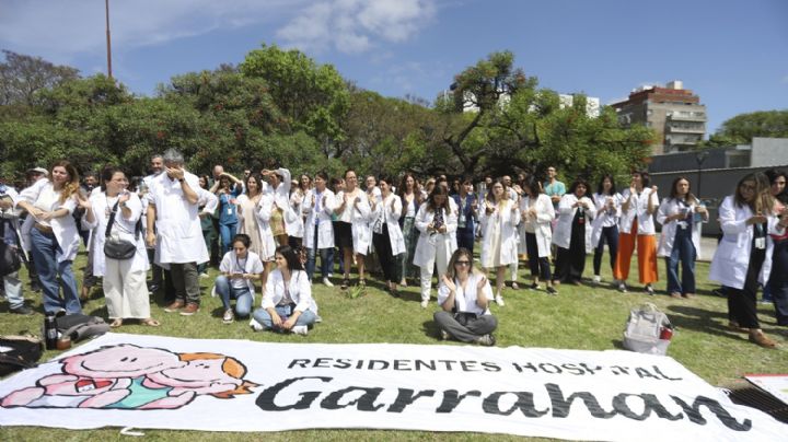 Los médicos residentes del Garrahan levantaron el paro