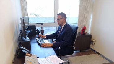 Foto iliustrativa de  Condenaron al juez Sarmiento a seis meses de suspensión sin goce de haberes