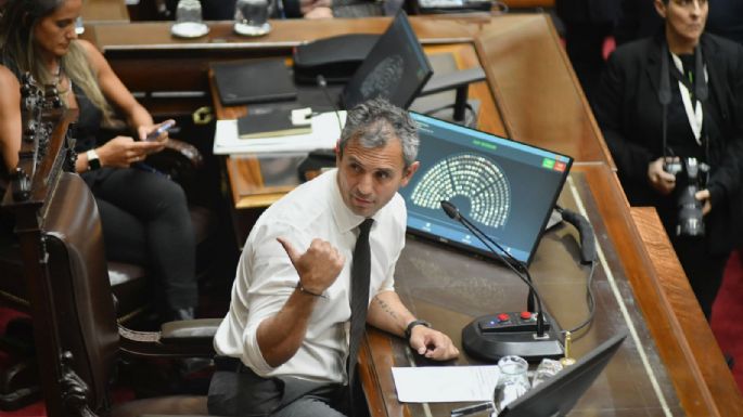 Blanqueo de dólares: semana clave para LLA