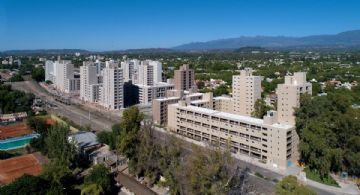 El Gobierno traspasó planes de vivienda a provincias y municipios