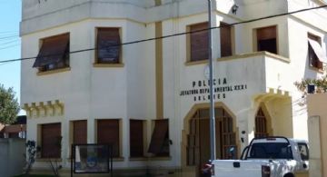 Un docente abusó de un chico de 14 años y le contagió VIH 