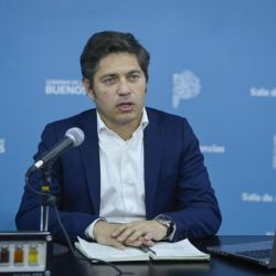 Kicillof deslizó que Milei tiene contactos con los fondos que litigan por YPF