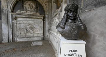 Creen haber encontrado la tumba de Drácula en Nápoles 