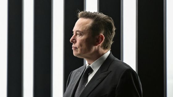 Musk sube la apuesta y amenaza a congresistas