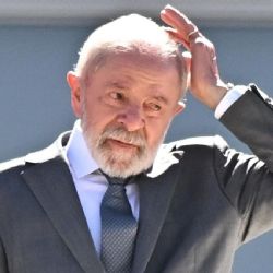 Lula negociará los aranceles que le impuso EEUU