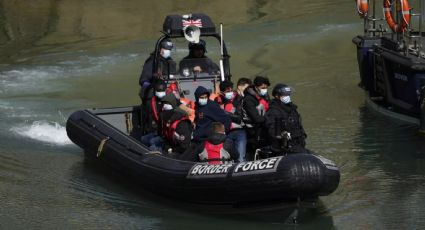 Francia y Reino Unido acuerdan un “proyecto piloto” de intercambio de migrantes