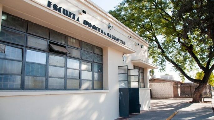 Echaron a un contador de infraestructura escolar por irregularidades