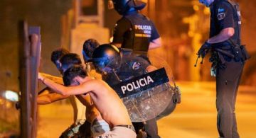 Horror: grupos de extrema derecha salen a "cazar" inmigrantes