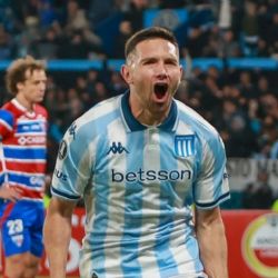 Racing le pondría una cláusula de rescisión de U$S 122 millones a “Maravilla” Martínez