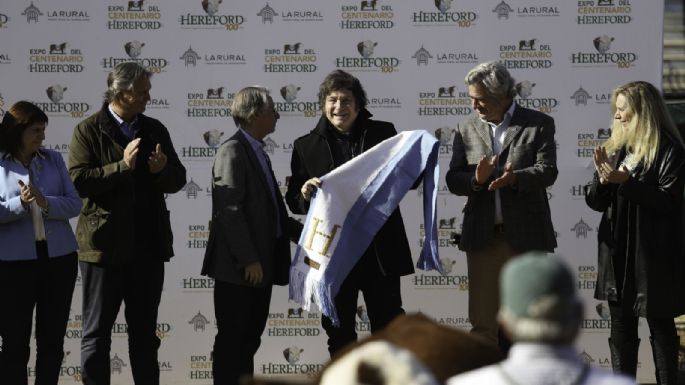 Milei se reunirá en La Rural con la Mesa de Enlace 
