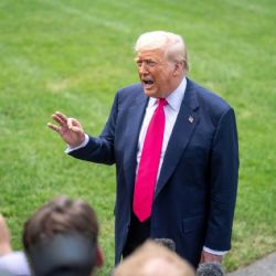 Trump anunció que impondrá aranceles del 10% a los países más pequeños