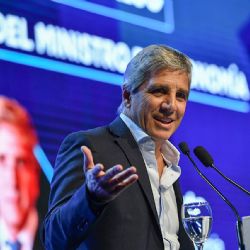 Caputo cruzó a los bancos con una fuerte advertencia