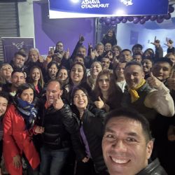 Mientras Cornejo negocia con Milei, La Libertad Avanza abre sedes en Mendoza