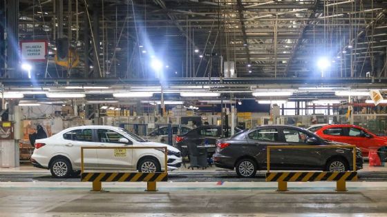 La actividad fabril cumplió ocho meses en caída libre