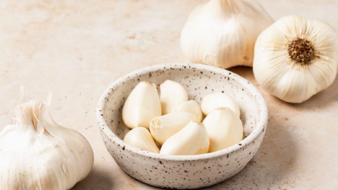 Cinco razones por la que deberías comer ajo crudo
