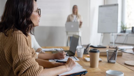 Trabajar 4 días a la semana rinde más que hacerlo de lunes a viernes 