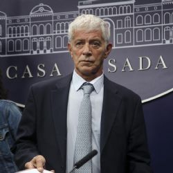 Cúneo Libarona en la mira por sobreprecios en pasajes