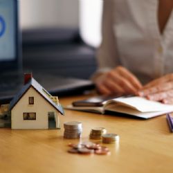 En junio, la compraventa de inmuebles subió 36,1% interanual