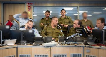 A pesar de las críticas, Israel dice que busca una victoria "total"