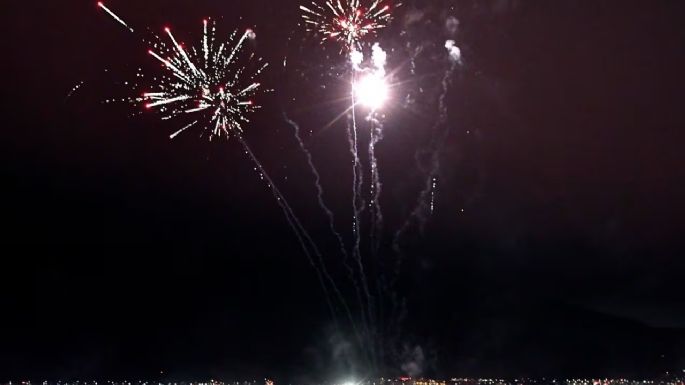 ¿Cuál es el origen del mito que une fuegos artificiales con el narcotráfico?