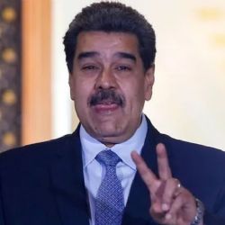 Maduro exhorta a Trump a detener aviones violentos contra Venezuela