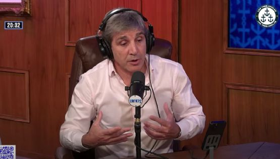 Caputo: "El dólar puede subir o bajar, es libre"