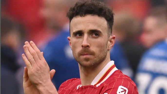 El Liverpool retiró el número 20 del fallecido delantero Diogo Jota