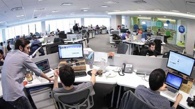Mercado Libre cierra oficinas en Córdoba por costo de tasas municipales
