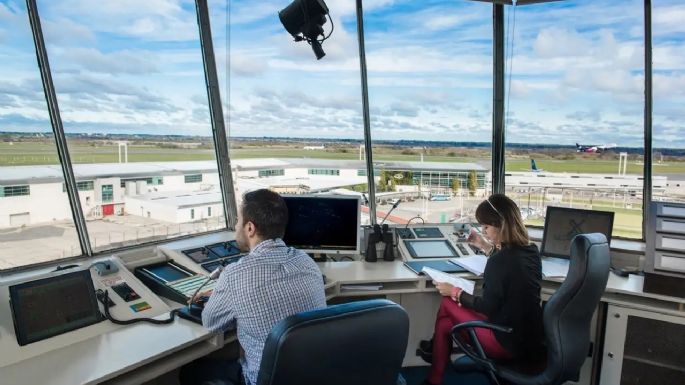 Dictaron conciliación obligatoria para controladores