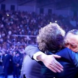 El pastor amigo de Milei y el "milagro" de los 100 mil pesos que se convirtieron en dólares