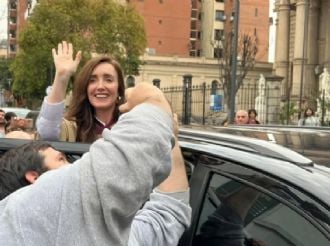 Sin invitación de la Casa Rosada, Victoria Villarruel viaja a Rosario y se cruzará con Javier Milei