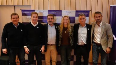 Foto iliustrativa de  La Libertad Avanza y el PRO formalizaron la alianza electoral 