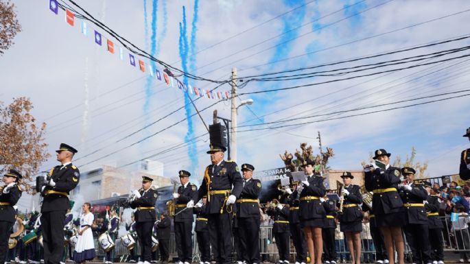 Mendoza celebró el 9 de Julio con un desfile cívico-militar